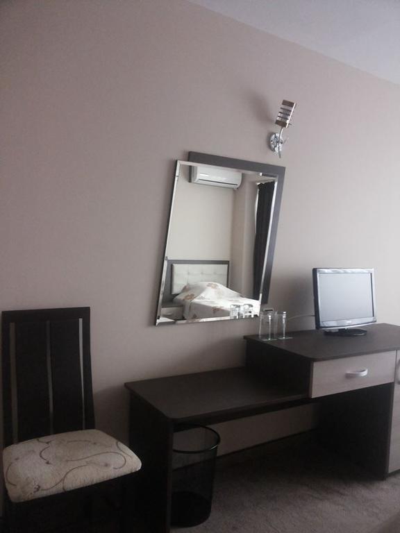 Hotel Bulgaria Petritj Exteriör bild
