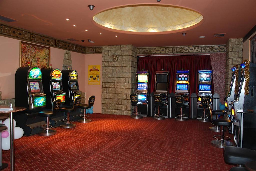Hotel Bulgaria Petritj Exteriör bild