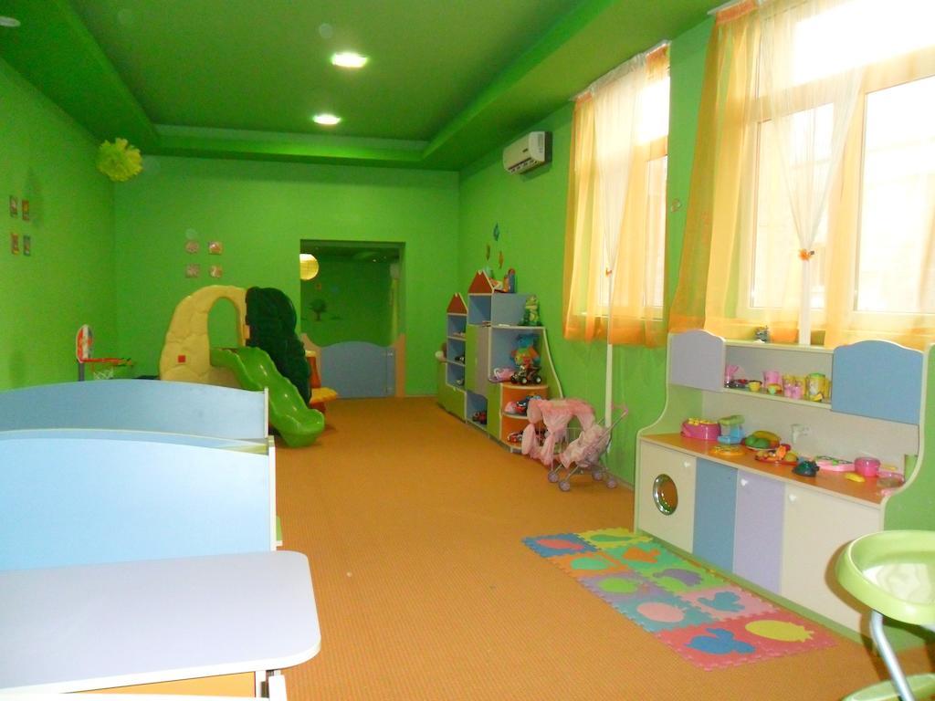Hotel Bulgaria Petritj Exteriör bild