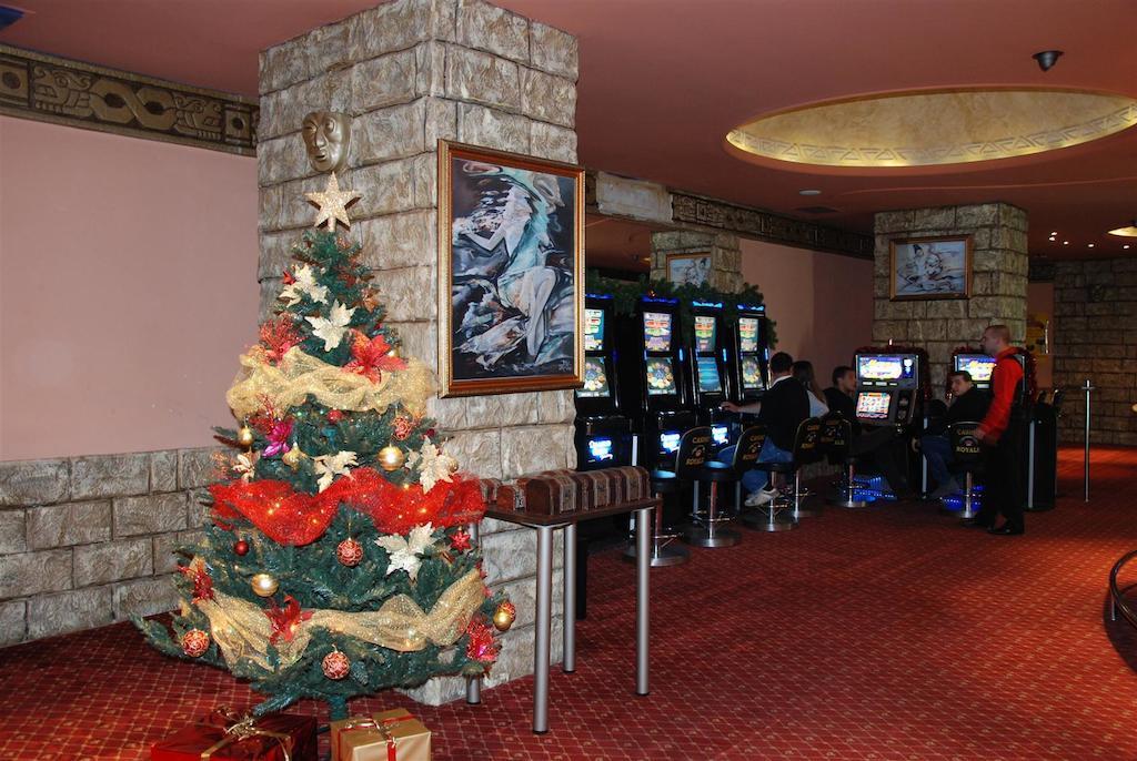 Hotel Bulgaria Petritj Exteriör bild